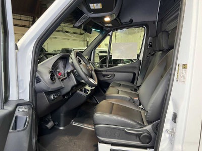 2026 Mercedes-Benz Sprinter Cargo 2500 Standard Roof I4 Diesel 144 RWD