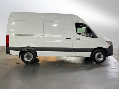 2025 Mercedes-Benz Sprinter Cargo Van 2500 Standard Roof I4 Diesel 144" RWD