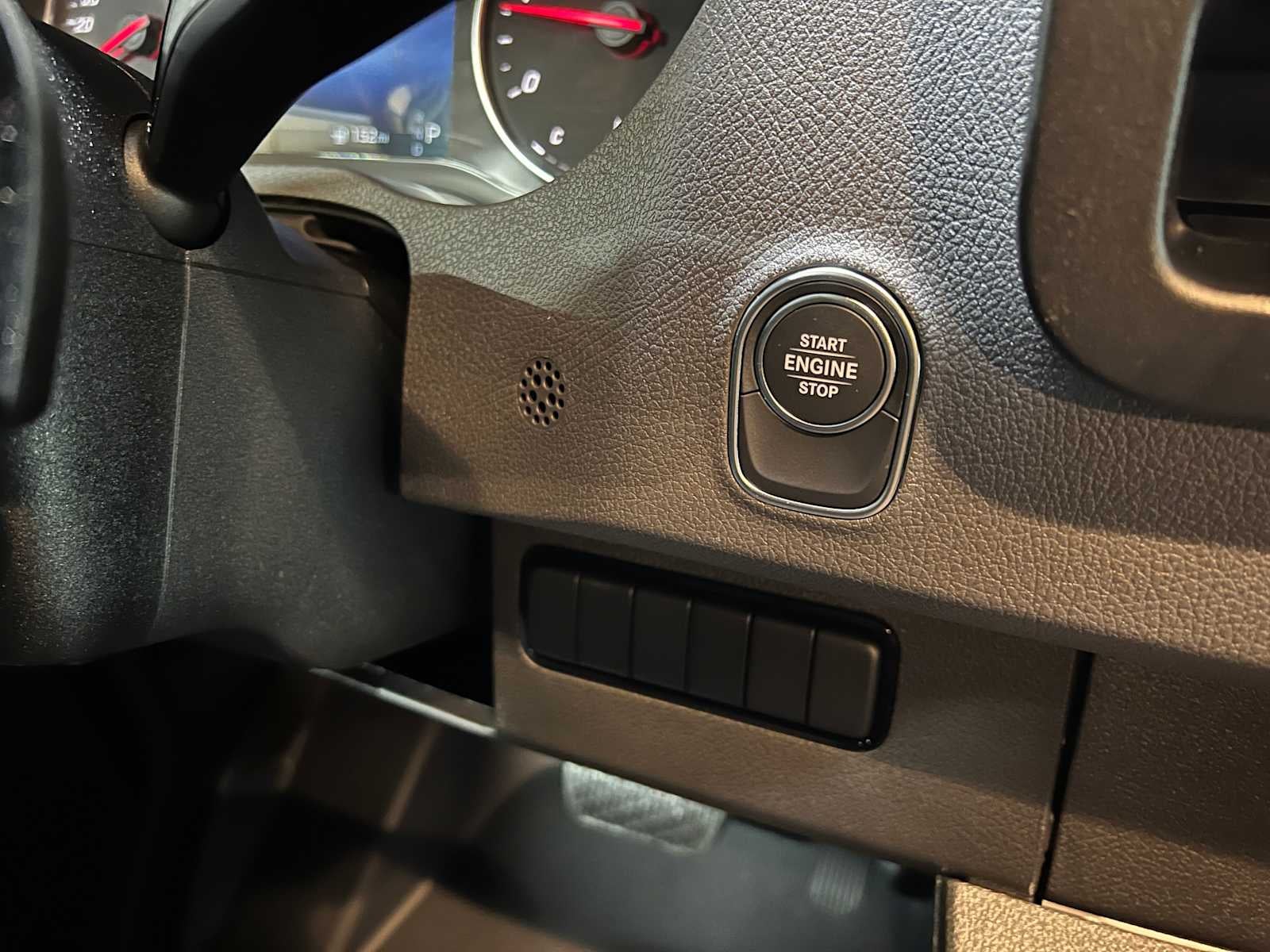 2025 Mercedes-Benz Sprinter Cargo Van 2500 Standard Roof I4 Diesel 144" RWD