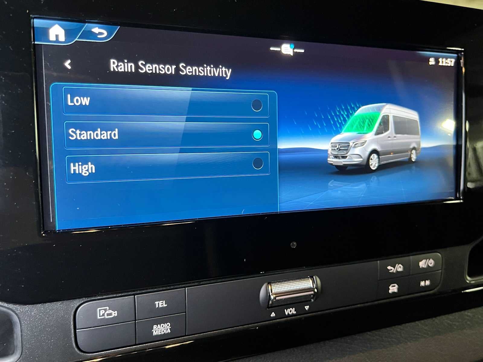 2026 Mercedes-Benz Sprinter 2500 Standard Roof I4 Diesel 144 RWD