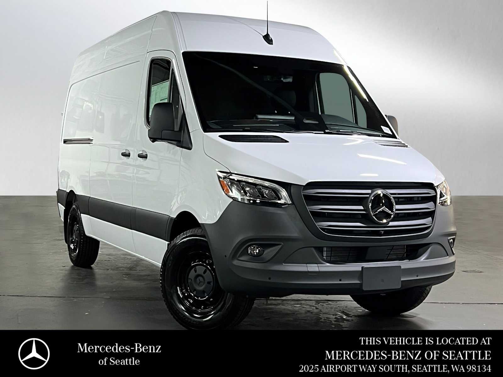 2026 Mercedes-Benz Sprinter 2500 Standard Roof I4 Diesel 144 RWD