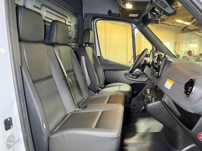2026 Mercedes-Benz Sprinter 2500 Standard Roof I4 Diesel 144 RWD