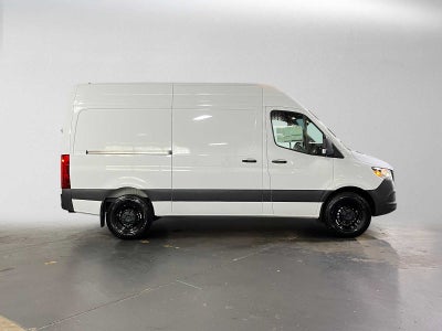 2026 Mercedes-Benz Sprinter 2500 Standard Roof I4 Diesel 144 RWD