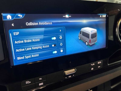 2026 Mercedes-Benz Sprinter 2500 Standard Roof I4 Diesel 144 RWD