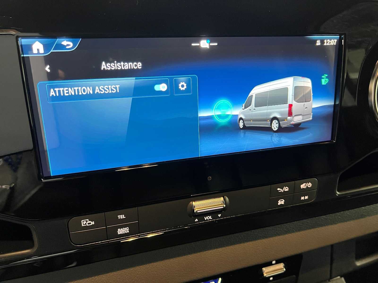 2026 Mercedes-Benz Sprinter 2500 Standard Roof I4 Diesel 144 RWD