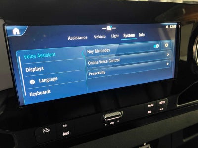 2026 Mercedes-Benz Sprinter 2500 Standard Roof I4 Diesel 144 RWD
