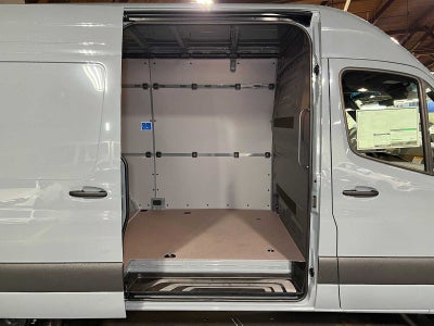 2026 Mercedes-Benz Sprinter Cargo 2500 Standard Roof I4 Diesel 144 RWD