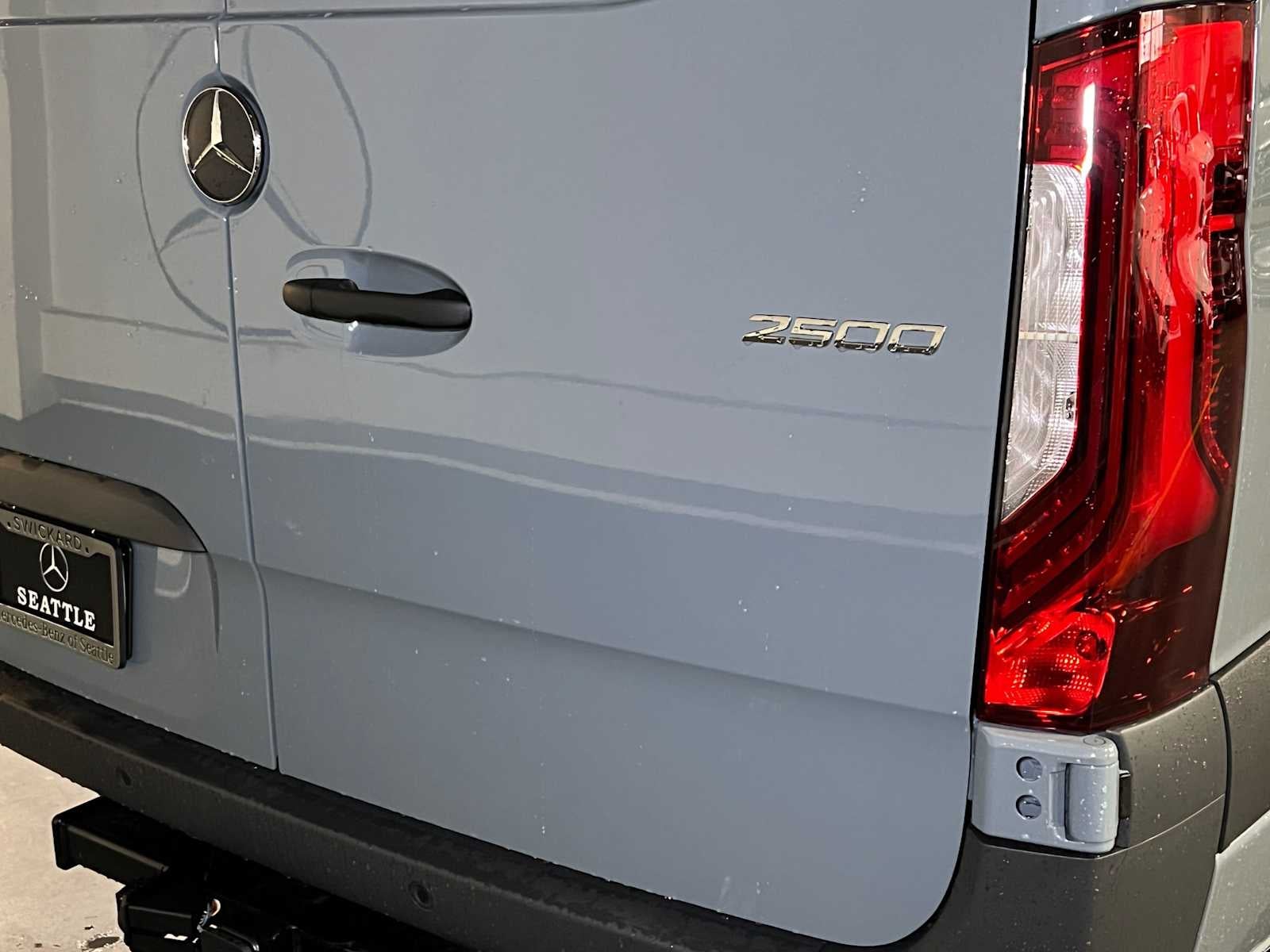 2026 Mercedes-Benz Sprinter Cargo 2500 Standard Roof I4 Diesel 144 RWD