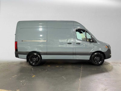 2026 Mercedes-Benz Sprinter Cargo 2500 Standard Roof I4 Diesel 144 RWD
