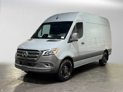 2026 Mercedes-Benz Sprinter Cargo 2500 Standard Roof I4 Diesel 144 RWD
