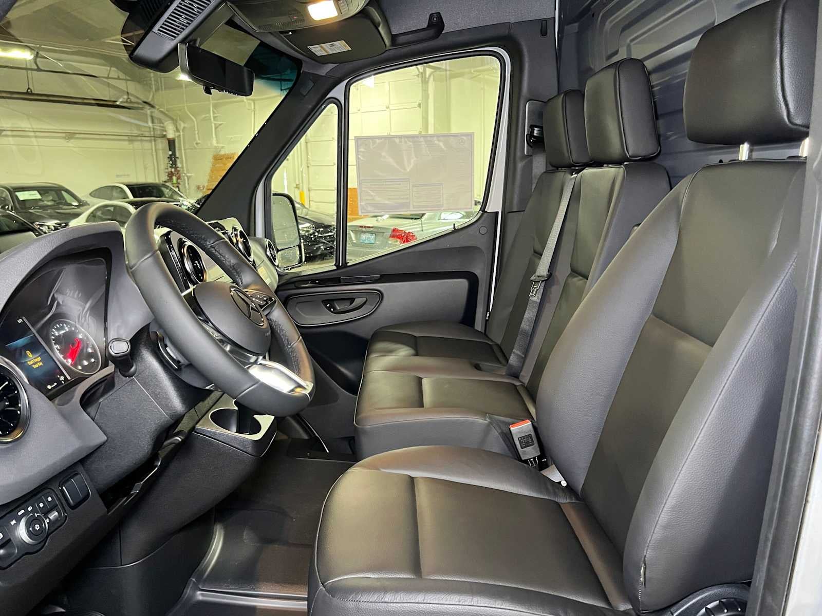 2026 Mercedes-Benz Sprinter Cargo 2500 Standard Roof I4 Diesel 144 RWD