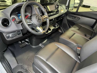 2026 Mercedes-Benz Sprinter Cargo 2500 Standard Roof I4 Diesel 144 RWD
