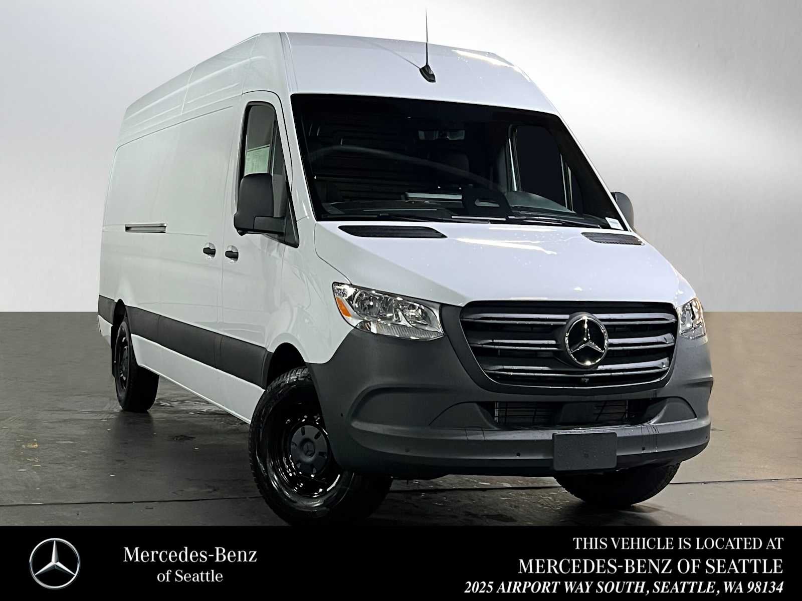 2026 Mercedes-Benz Sprinter 2500 High Roof I4 Diesel 170 RWD