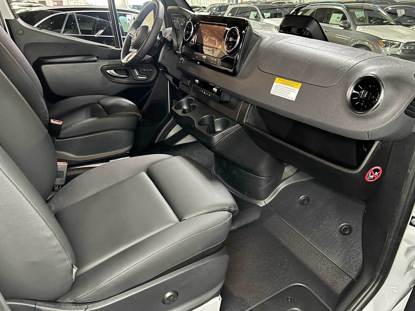 2026 Mercedes-Benz Sprinter 2500 High Roof I4 Diesel 170 RWD