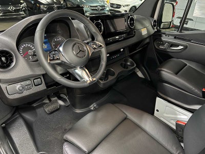 2026 Mercedes-Benz Sprinter 2500 High Roof I4 Diesel 170 RWD