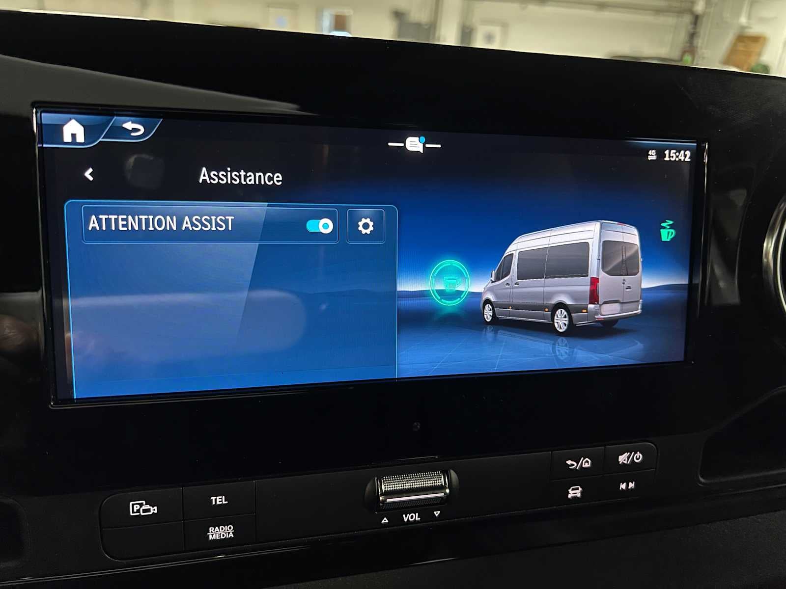 2026 Mercedes-Benz Sprinter 2500 High Roof I4 Diesel 170 RWD