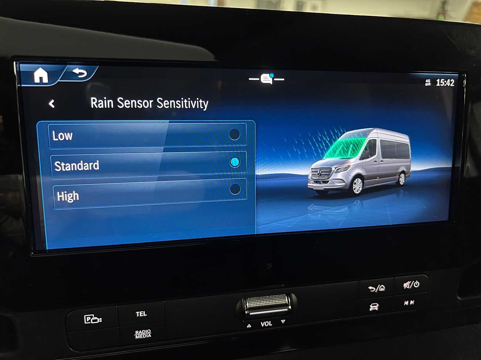 2026 Mercedes-Benz Sprinter 2500 High Roof I4 Diesel 170 RWD