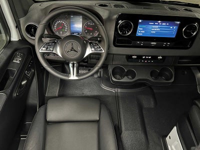 2026 Mercedes-Benz Sprinter 2500 High Roof I4 Diesel 170 RWD