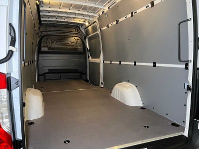 2026 Mercedes-Benz Sprinter 2500 High Roof I4 Diesel 170 RWD
