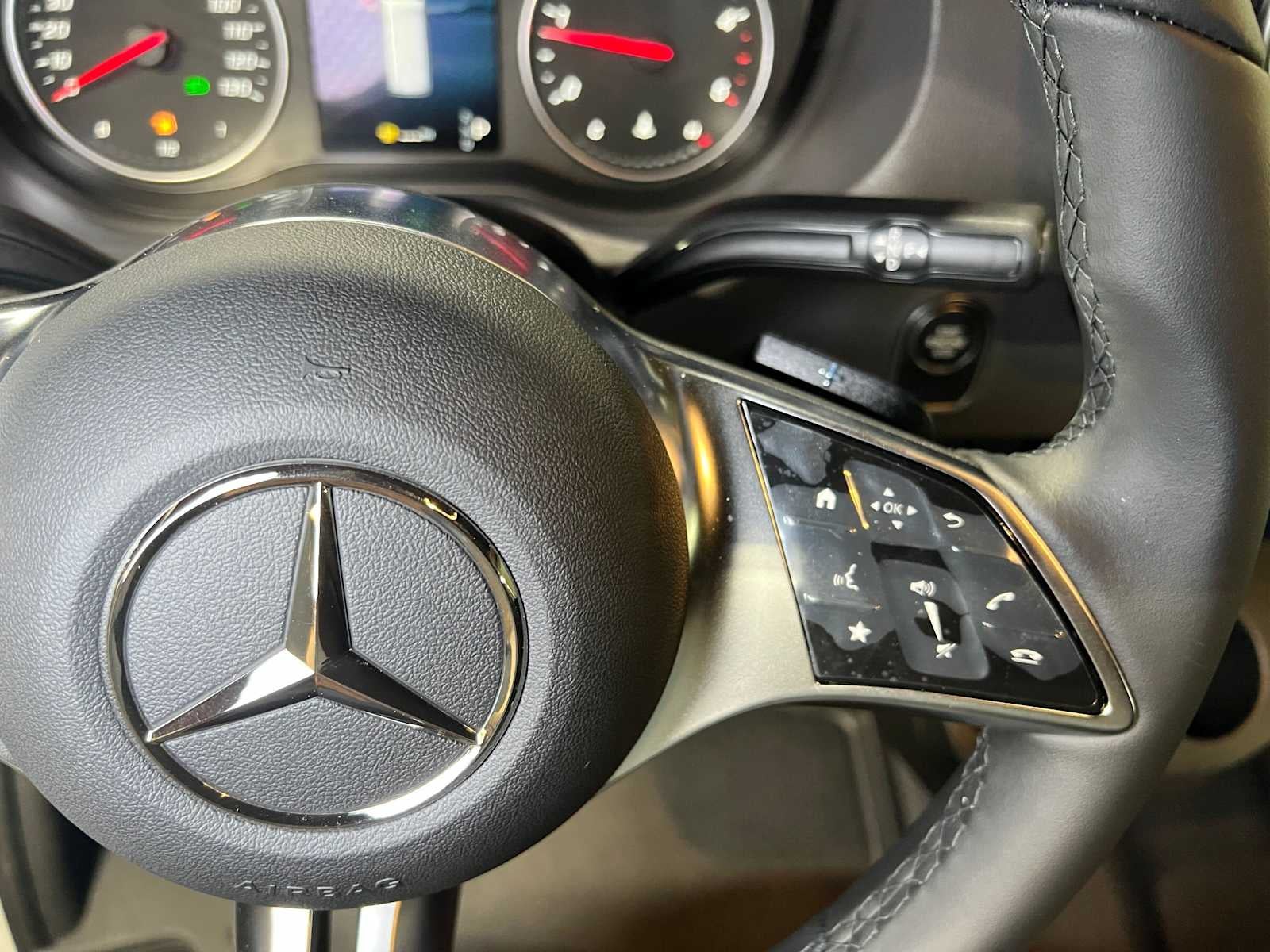 2026 Mercedes-Benz Sprinter 2500 High Roof I4 Diesel 170 RWD