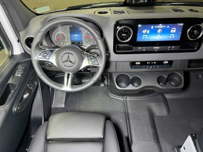 2026 Mercedes-Benz Sprinter 2500 High Roof I4 Diesel 170 RWD