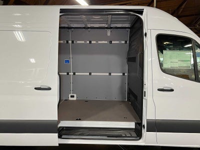 2026 Mercedes-Benz Sprinter Cargo 2500 High Roof I4 Diesel 170 RWD
