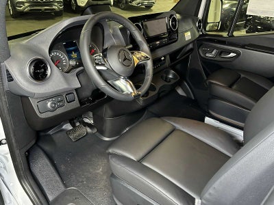 2026 Mercedes-Benz Sprinter Cargo 2500 High Roof I4 Diesel 170 RWD
