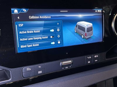 2026 Mercedes-Benz Sprinter Cargo 2500 High Roof I4 Diesel 170 RWD