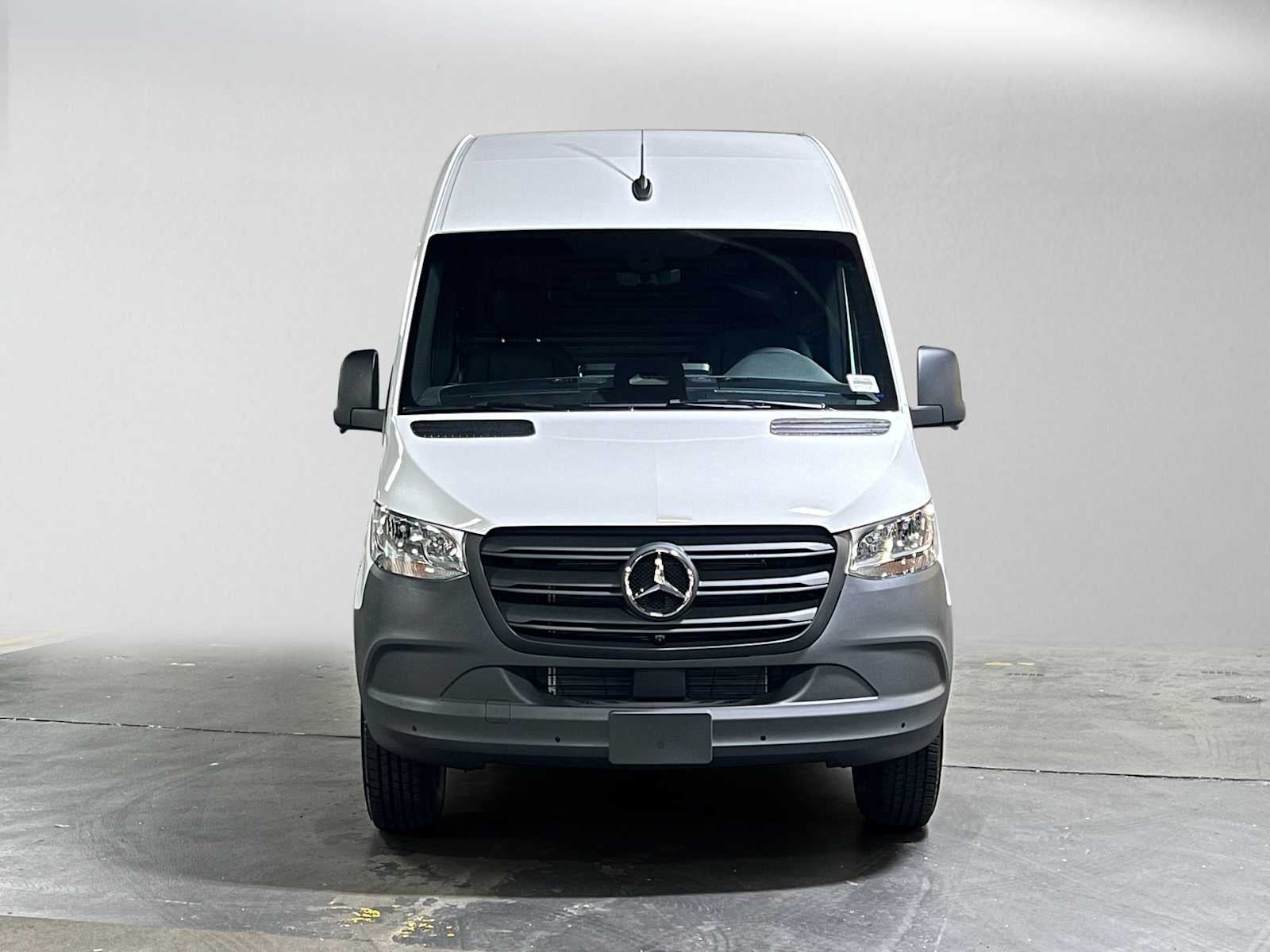 2026 Mercedes-Benz Sprinter Cargo 2500 High Roof I4 Diesel 170 RWD