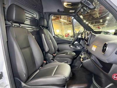 2027 Mercedes-Benz Sprinter Cargo 2500 High Roof I4 Diesel 170 RWD