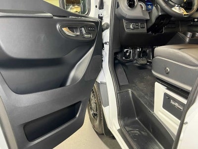 2027 Mercedes-Benz Sprinter Cargo 2500 High Roof I4 Diesel 170 RWD