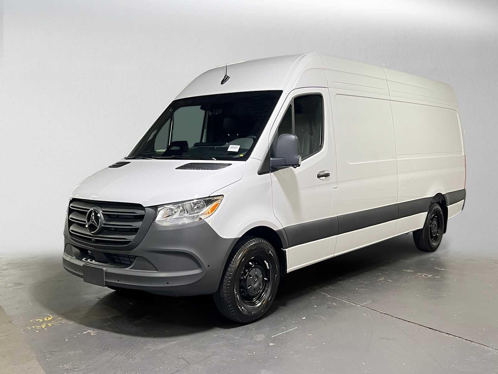 2027 Mercedes-Benz Sprinter Cargo 2500 High Roof I4 Diesel 170 RWD