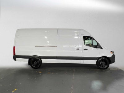 2026 Mercedes-Benz Sprinter Cargo 2500 High Roof I4 Diesel 170 RWD
