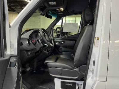 2026 Mercedes-Benz Sprinter Cargo 2500 High Roof I4 Diesel 170 RWD