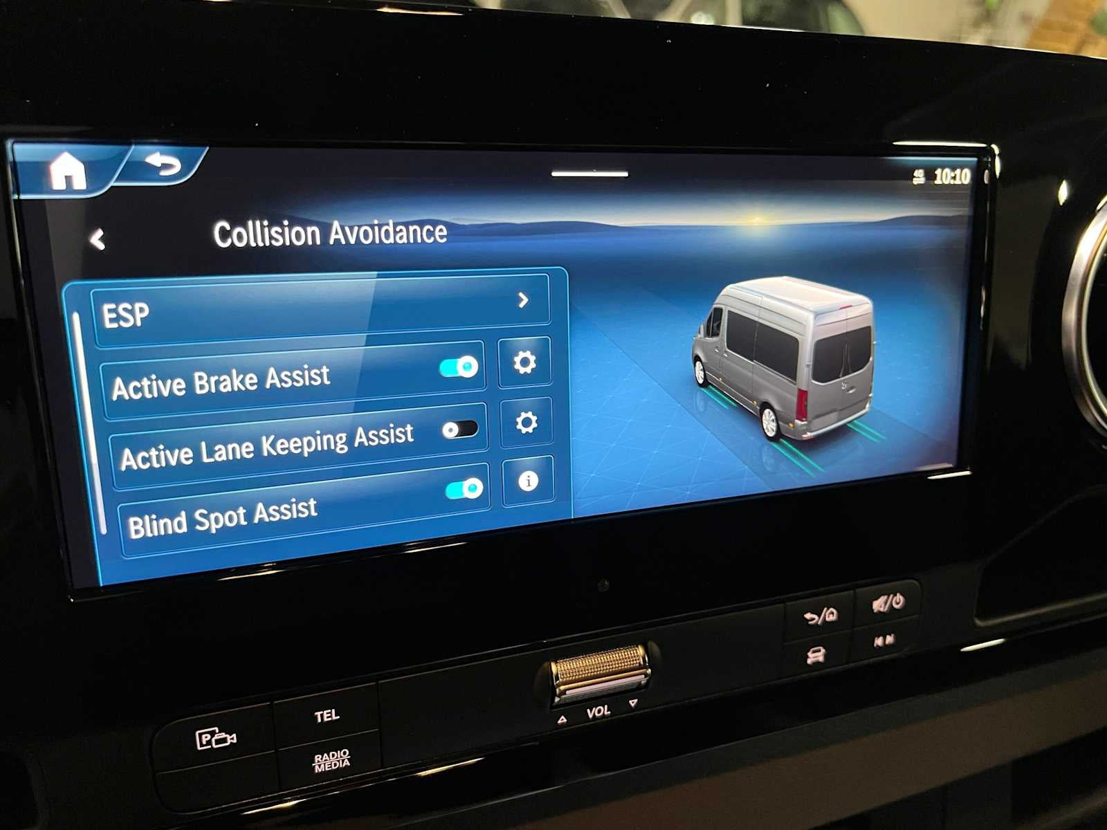 2026 Mercedes-Benz Sprinter Cargo 2500 High Roof I4 Diesel 170 RWD