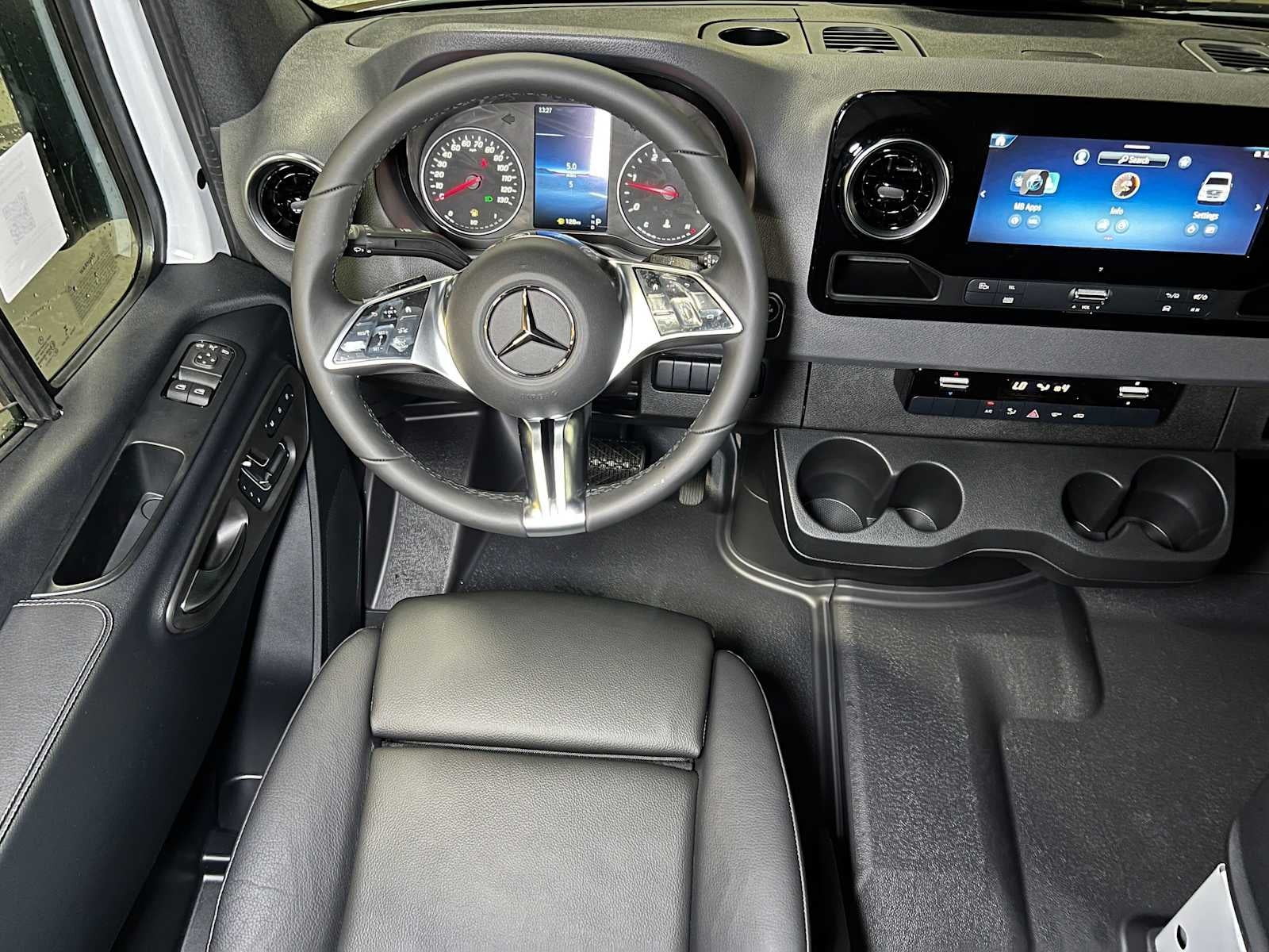 2026 Mercedes-Benz Sprinter Cargo 2500 High Roof I4 Diesel 170 RWD