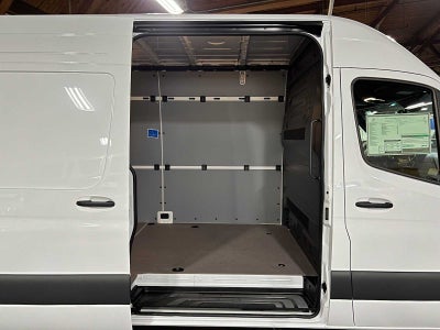 2026 Mercedes-Benz Sprinter Cargo 2500 High Roof I4 Diesel 170 RWD