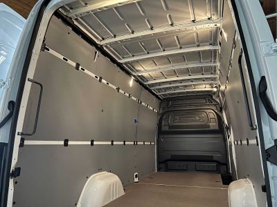 2026 Mercedes-Benz Sprinter Cargo 2500 High Roof I4 Diesel 170 RWD