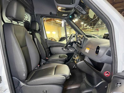 2026 Mercedes-Benz Sprinter Cargo 2500 High Roof I4 Diesel 170 RWD