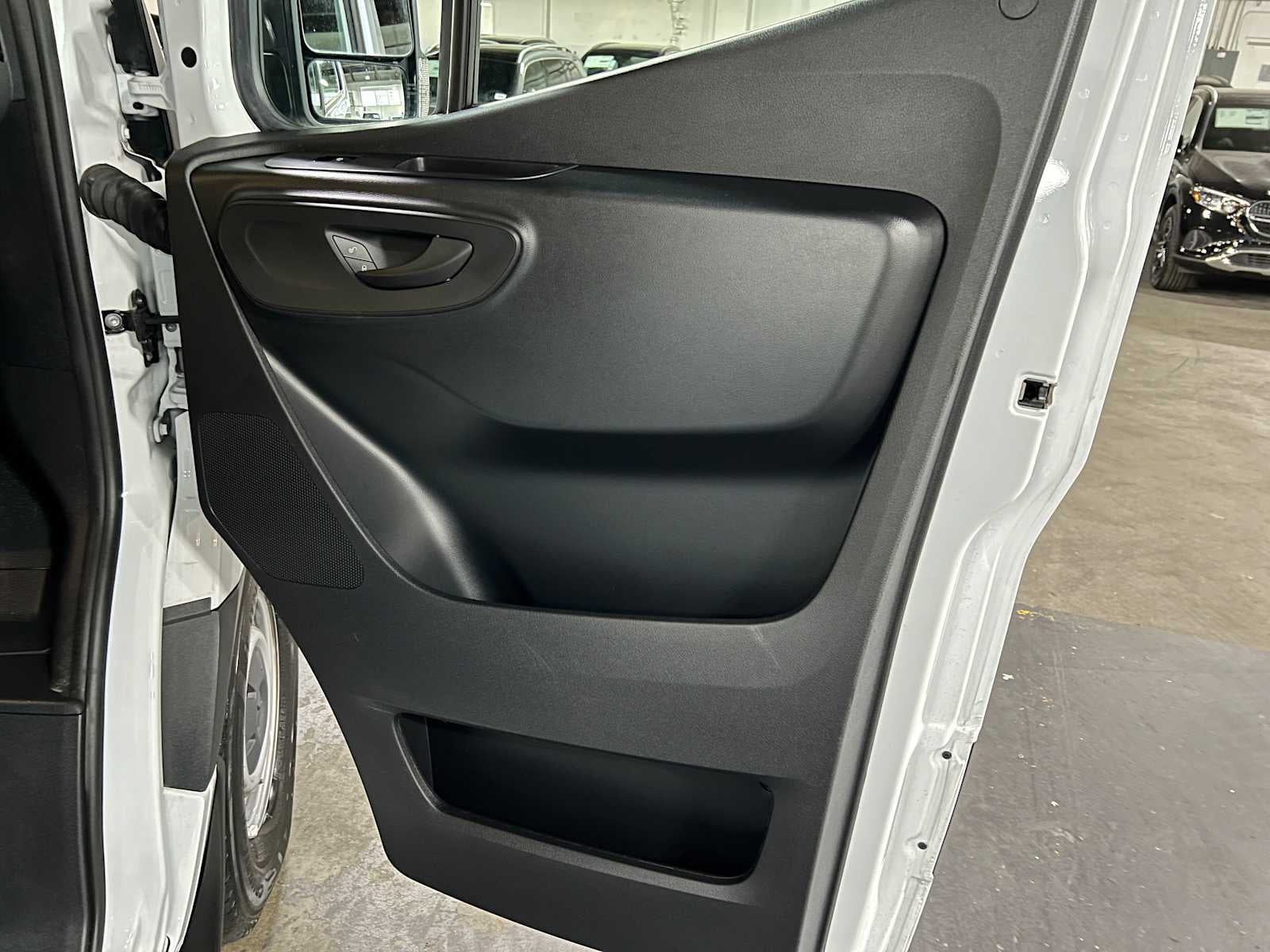 2025 Mercedes-Benz Sprinter Cargo Van 2500 High Roof I4 Diesel 170 RWD