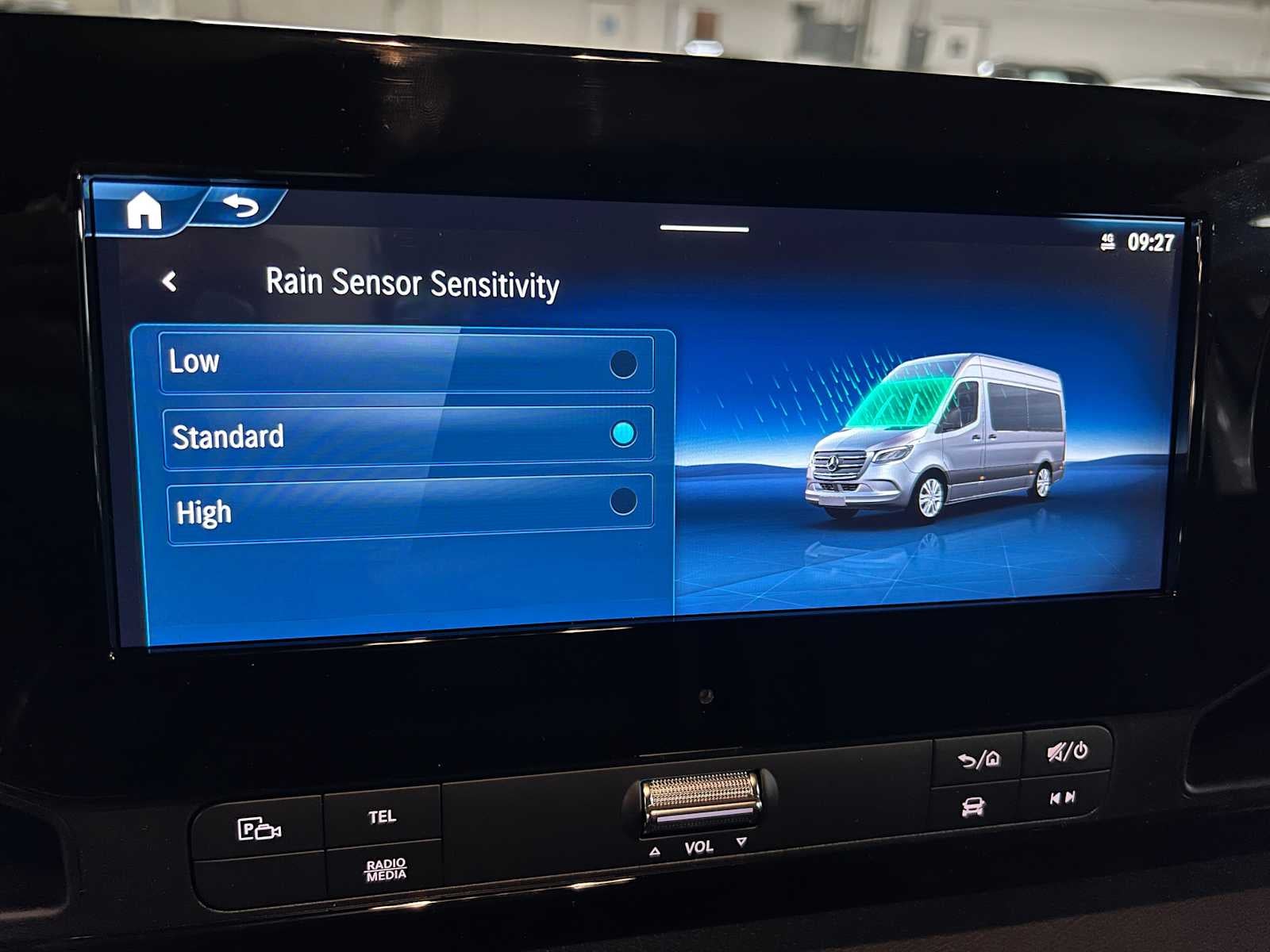 2026 Mercedes-Benz Sprinter 2500 High Roof I4 Diesel 170 RWD