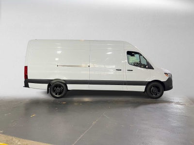 2026 Mercedes-Benz Sprinter 2500 High Roof I4 Diesel 170 RWD