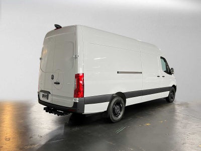 2026 Mercedes-Benz Sprinter 2500 High Roof I4 Diesel 170 RWD