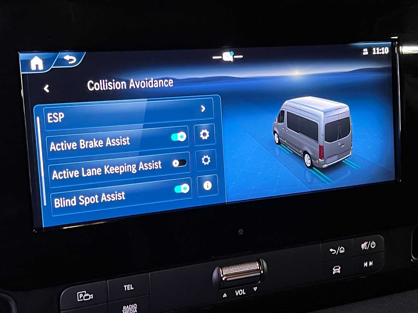 2026 Mercedes-Benz Sprinter 2500 High Roof I4 Diesel 170 RWD
