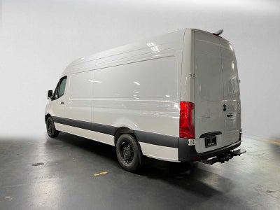 2026 Mercedes-Benz Sprinter 2500 High Roof I4 Diesel 170 RWD