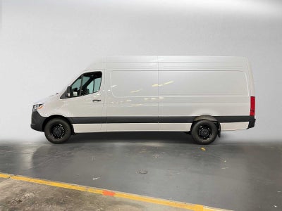 2026 Mercedes-Benz Sprinter 2500 High Roof I4 Diesel 170 RWD
