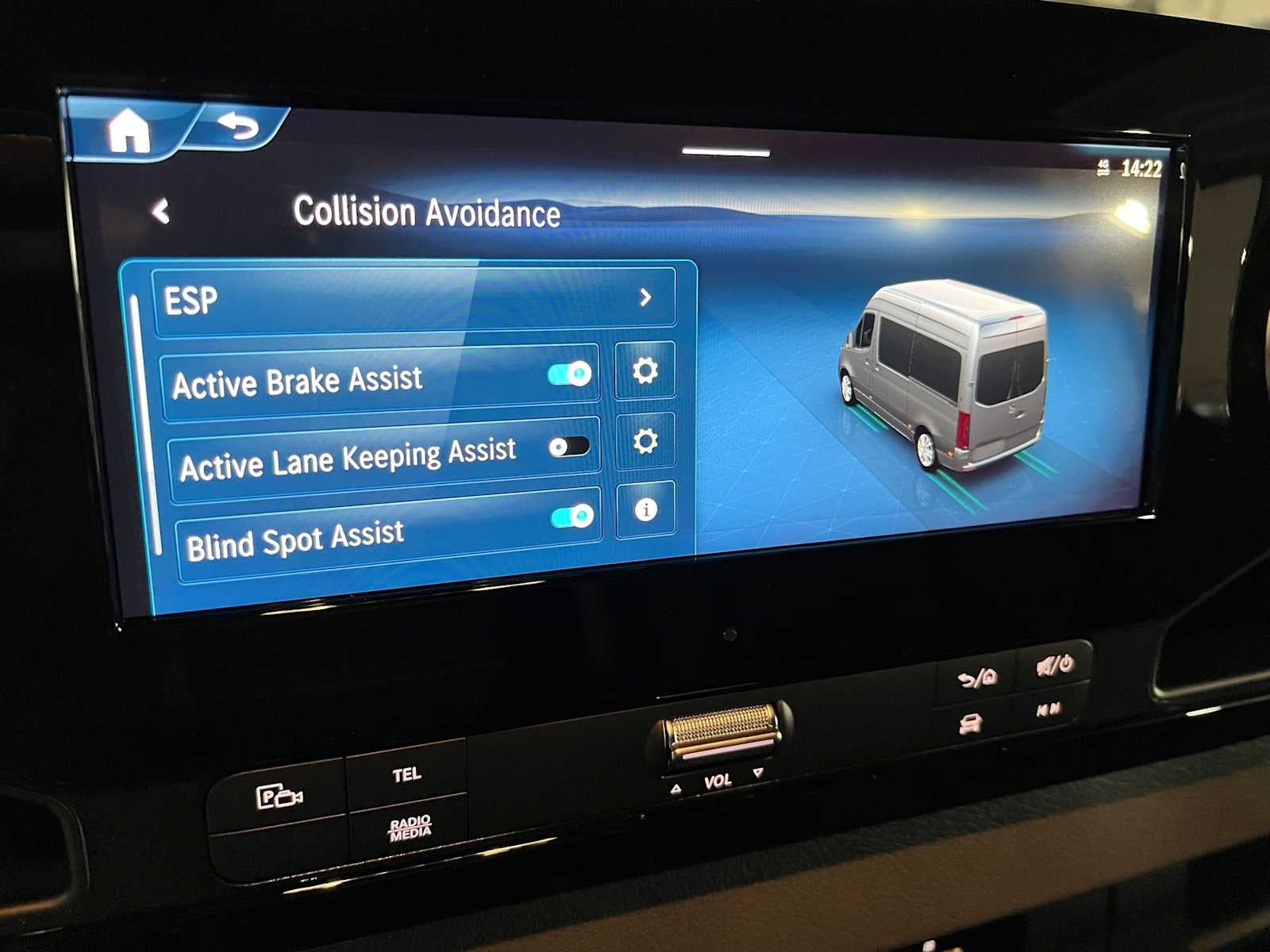 2027 Mercedes-Benz Sprinter Cargo 2500 High Roof I4 Diesel 170 RWD