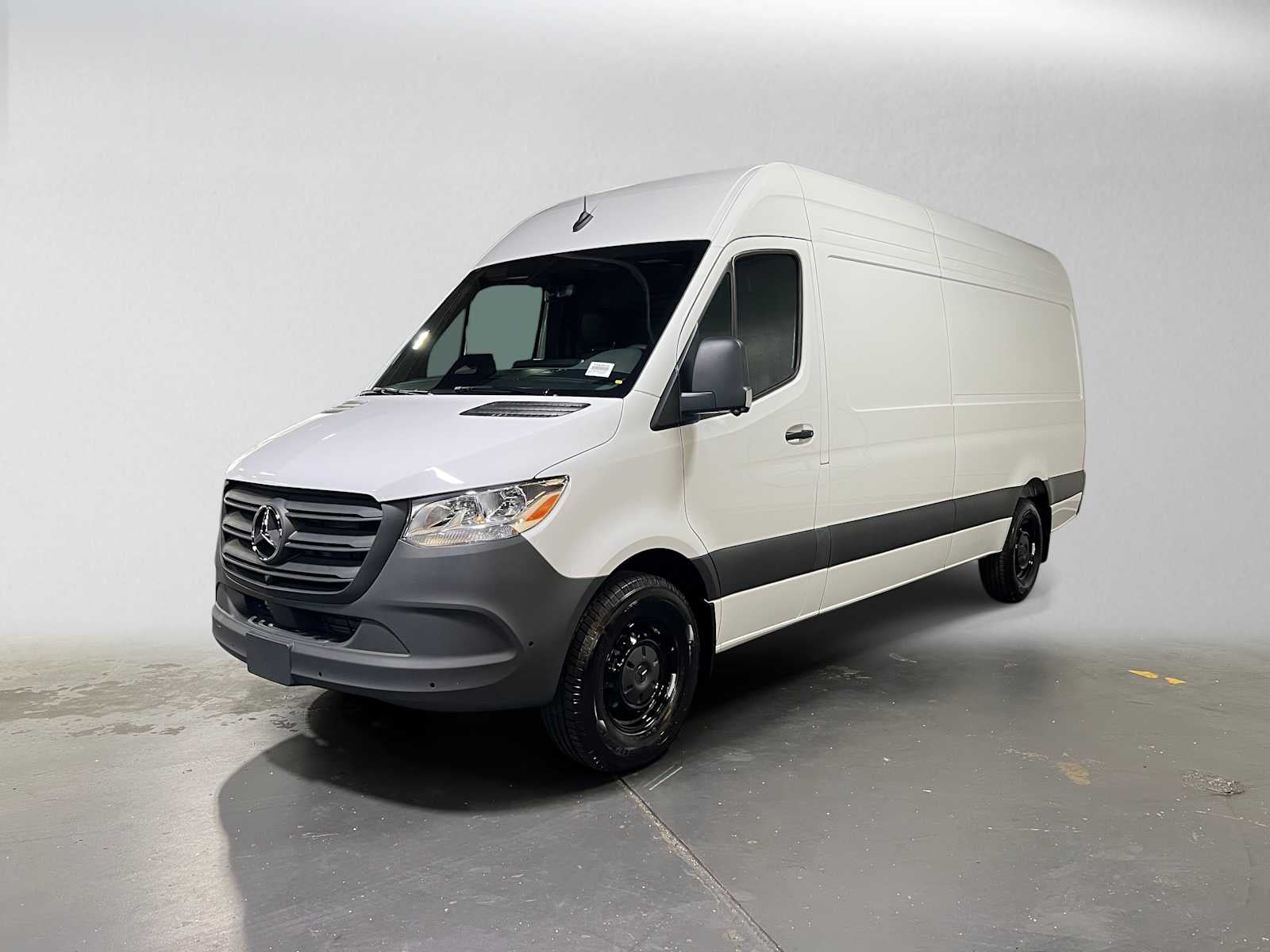 2027 Mercedes-Benz Sprinter Cargo 2500 High Roof I4 Diesel 170 RWD