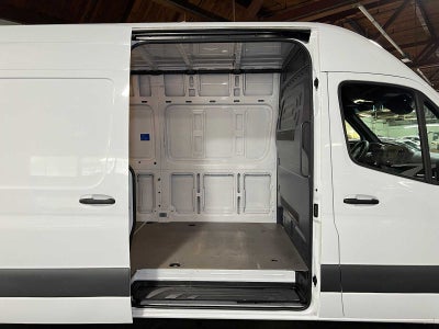 2023 Mercedes-Benz Sprinter Cargo 2500 High Roof I4 Diesel 170 RWD