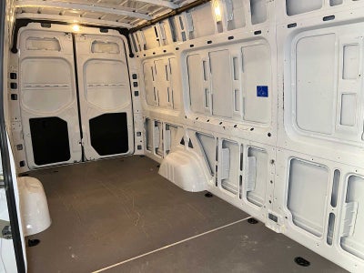 2023 Mercedes-Benz Sprinter Cargo 2500 High Roof I4 Diesel 170 RWD